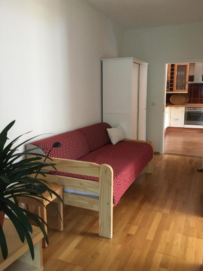 Ferienwohnung Kastanienblick Oder Parkblick, Oder Unser Radlerzimmer! Ziethen  Exterior foto